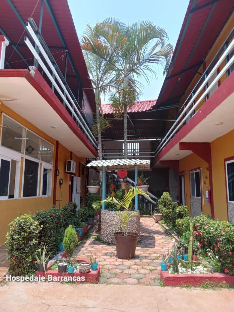 Hospedaje Barrancas Hotel Cosoleacaque Exterior foto